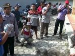 Para Petani Dihantui Hama Ulat Grayak, Pemkab Kediri Bantu Obat Obatan