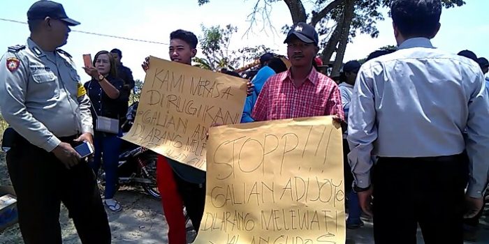 Demo Damai Warga Gudo Jombang, Wadir CV Adhi Djojo “Kita Selesaikan Masalah Dengan Kepala Dingin”