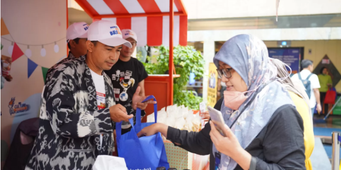 Kontribusi BRI dalam Mendorong Perekonomian Desa Burong Mandi