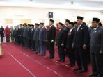 Bupati Kediri dan Wakil Bupati Hadiri Paripurna Pengambilan Sumpah Anggota DPRD dan Beri Ucapan Selamat