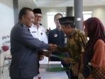 Dispendukcapil Kediri  Gandeng Kementerian Agama, Nikahkan 77 Pasang Suami Istri