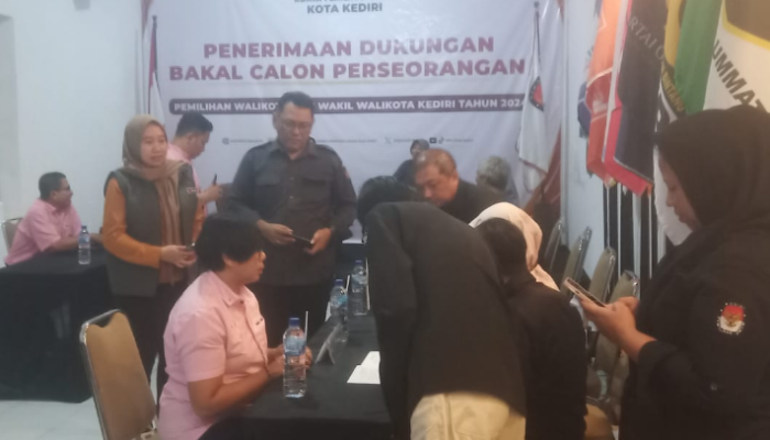 Bawaslu Kota Kediri Awasi Langsung Pendaftaran Balon Perseorangan Pilwakot 2024