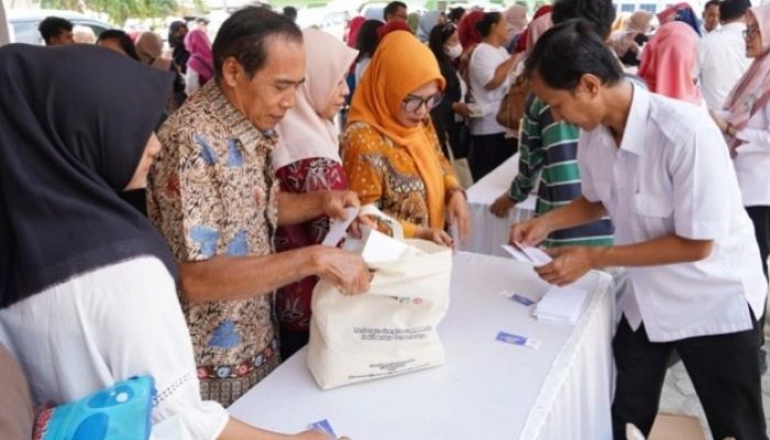 Bupati Kediri Bikin Rumah Kemasan Gratis, UMKM Terbantu Besar!