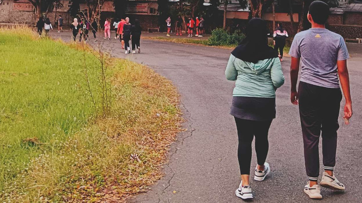 Fenomena Joging Meledak di Stadion Menak Sopal Trenggalek