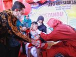 Ferry Silviana Abu Bakar Kunjungi Posyandu Mayang Kelurahan Mrican Tinjau Imunisasi