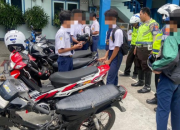 Heboh! Polisi Kediri Tertibkan Pelajar Bawa Motor ke Sekolah