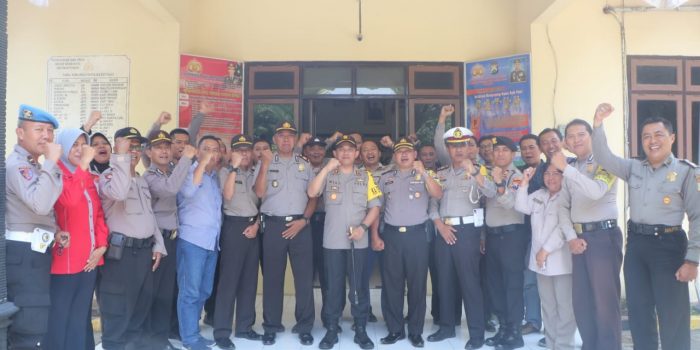 Kapolresta Kediri Patroli Jelang Pelantikan Presiden – Wakil Presiden Serta Pilkades Serentak