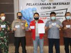 Bupati Novi Disuntik Vaksin Covid- 19 Di RSUD Nganjuk