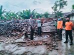 Rumah Reot Mbah Painem Ambruk Diterjang Angin Kencang