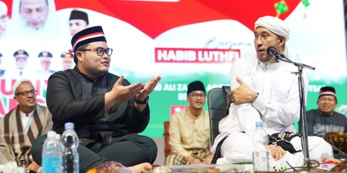 Tausiyah Kebangsaan di Kab Kediri Habib Luthfi: Jangan Berikan Celah Bagi Oknum yang akan Memecah Belah Bangsa dan Umat