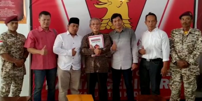 Hari dan Tanggal Kramat, H. Masykuri Daftar ke DPC Partai Gerinda