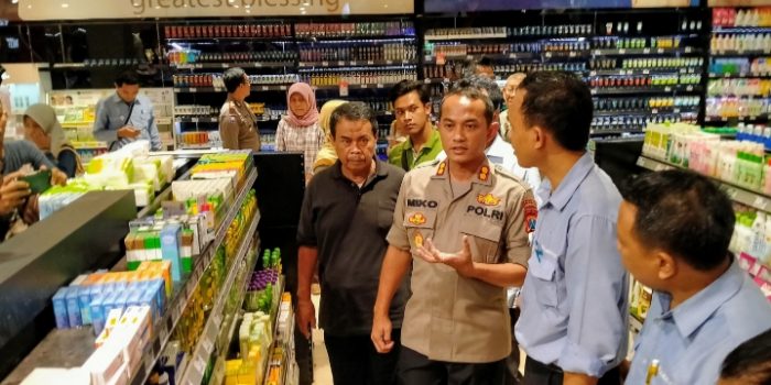 Cegah Aksi Borong dan Penimbunan Sembako, Polresta Kediri Sidak Pasar Tradisional dan Modern