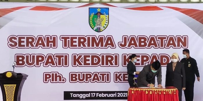 Sekda Kab Kediri Dede Sujana Jabat Plh. Bupati Kediri