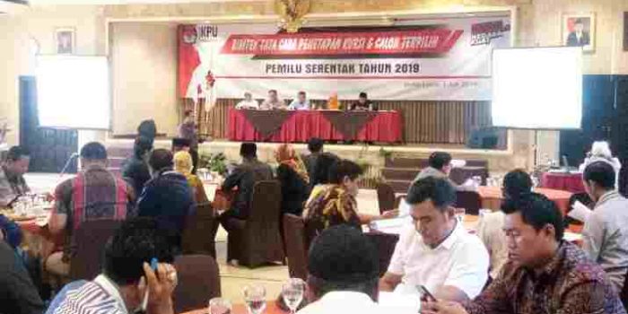 KPU Kab Kediri Gelar Bimtek Cara Penetapan Kursi dan Calon Terpilih Pemilu 2019