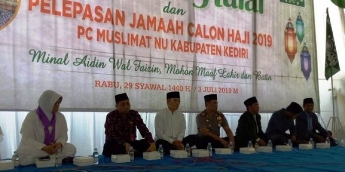 Wakil Bupati Kediri Wejang Calon Jamaah Haji dari Muslimat Kediri