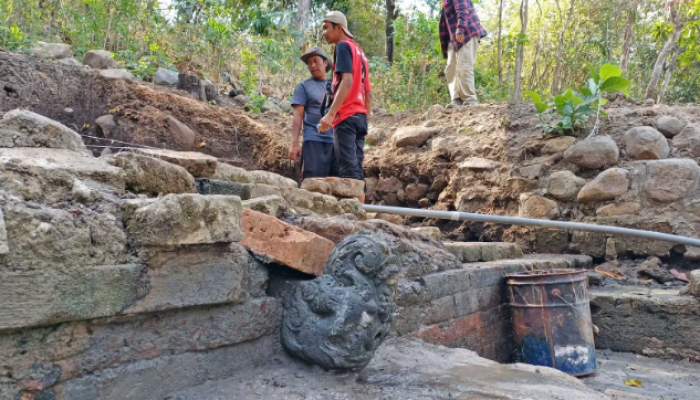 Penemuan Menakjubkan di Bukit Klotok: Kompleks Peribadatan Kuno