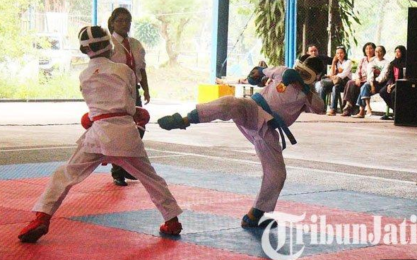 Ratusan Peserta Berlaga di Kejuaraan Karate Inkanas Kabupaten Kediri