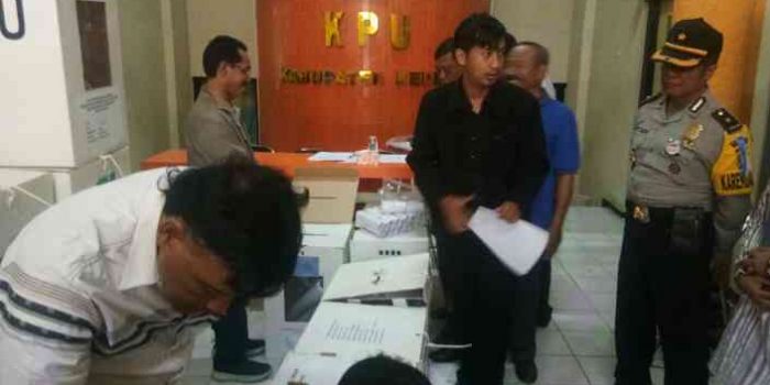 Saksi Paslon Nomor Urut 2, Tak Mau Tandatangani Berita Acara Pengambilan Alat Bukti Persiapan PHPU di KPU Kab Kediri