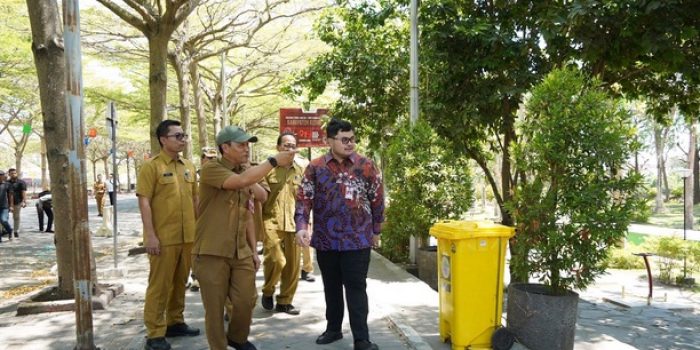 Taman Hijau SLG, Mas Dhito Minta Depo Sampah Dipindah