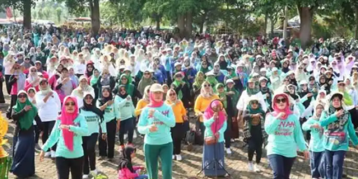 Terungkap! Rahasia Kegembiraan Ribuan Anggota Fatayat NU di Gunung Kelud!