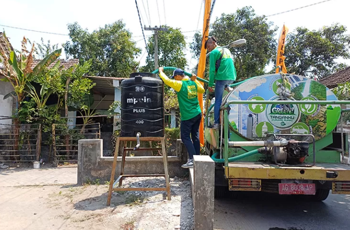 Warga Tempurejo Desak SPBU, Pengeboran Ulang dan Kompensasi Kini!