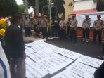 Janji Palsu Anggota Dewan, LSM PECUT SAMANDIMAN Kota Kediri Demo