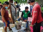 Pasar Setonobetek Digerojok 6000 Kg Minyak Goreng Curah