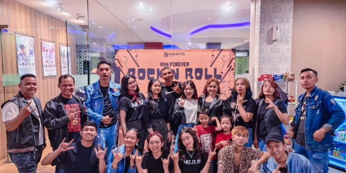 Suasana Memori Musik ‘Rock N Roll’ dan Kelezatan di Viva Hotel Kediri