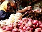 Operasi Pasar Jaga Kestabilan Harga Bahan Pokok, Dinas Ketahanan Pangan Bina Distributor Nakal