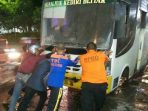 Bus Kawan Kita Terbakar, Diduga Akibat Kebocoran Selang Solar