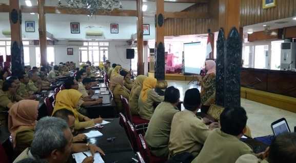 Ratusan Guru di Kediri Ikuti Sosialisasi Pendidikan Berbasis Kearifan Lokal