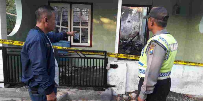 Sulut Rokok Ketiduran Rumah Terbakar Warga Belor Hangus Terbakar