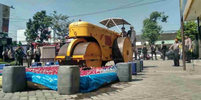 Polres Kediri Musanhkan Barang Bukti, Hasil Operasi Tumpas Semeru 2018